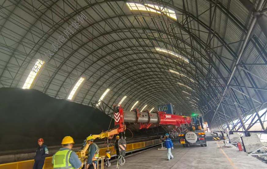 水泥厂半开放式大型料棚盘煤仪使用现场 水泥厂半开放式大型料棚盘煤仪使用现场